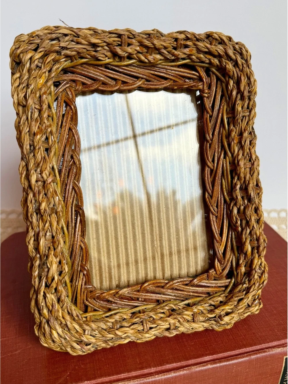 Vintage Woven Wicker Picture Frame 4x6 Rustic Boho Tabletop Frame